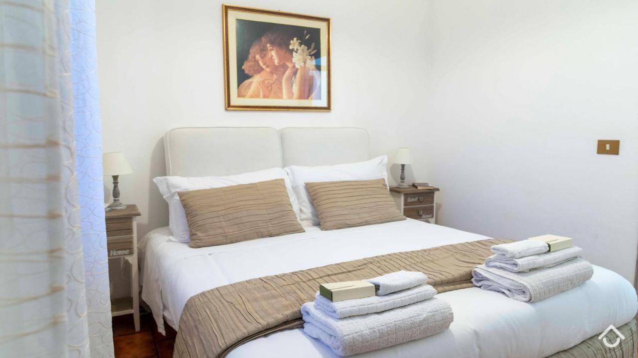 Villa Al Mare - Cala Gonone Dorgali Buitenkant foto